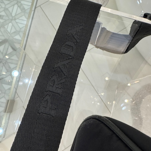 Prada Re-Edition 2005 Re-Nylon bag Mini Hobo Convertible Chain Strap Black - Picture 16 of 16